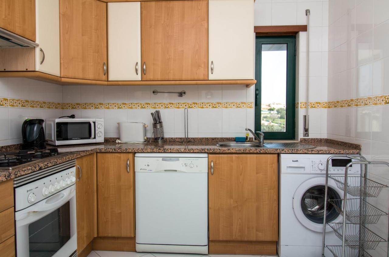 Family Apartment - Pool And Garden & Playground & Beach & 阿尔布费拉 外观 照片