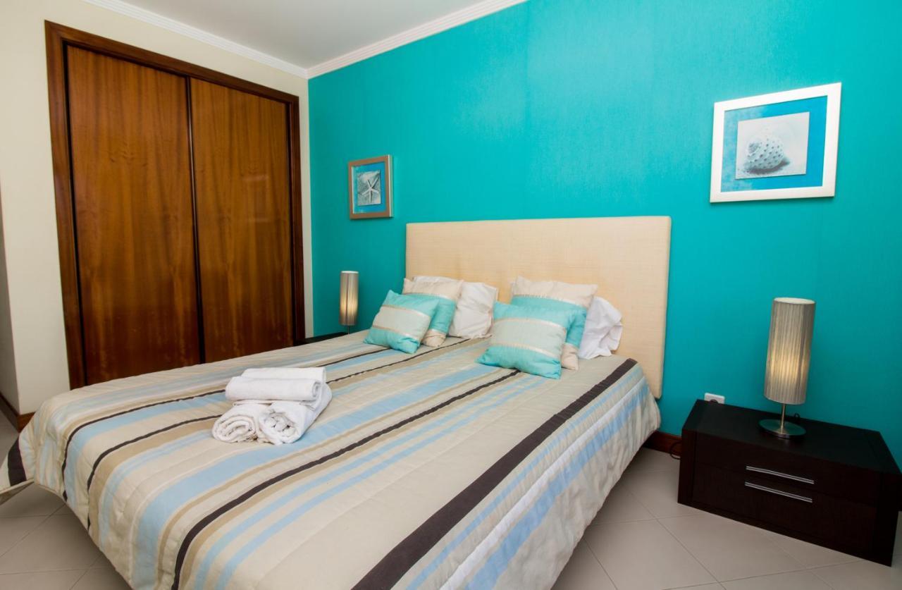 Family Apartment - Pool And Garden & Playground & Beach & 阿尔布费拉 外观 照片