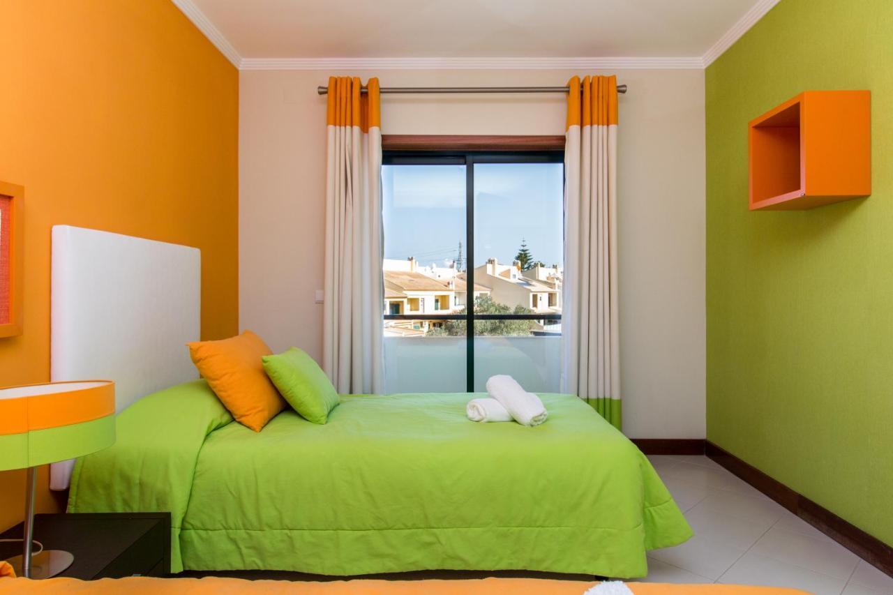 Family Apartment - Pool And Garden & Playground & Beach & 阿尔布费拉 外观 照片