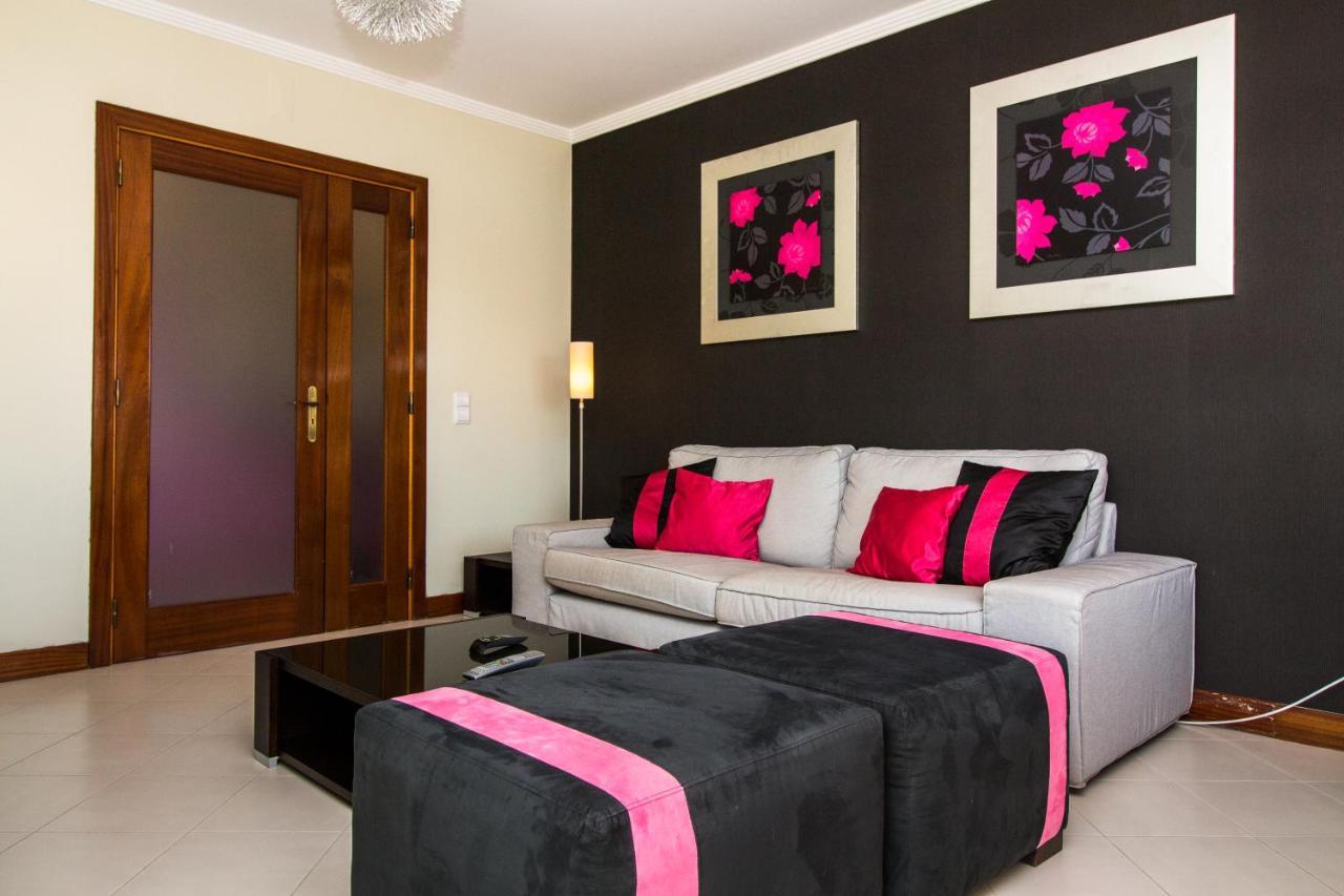 Family Apartment - Pool And Garden & Playground & Beach & 阿尔布费拉 外观 照片